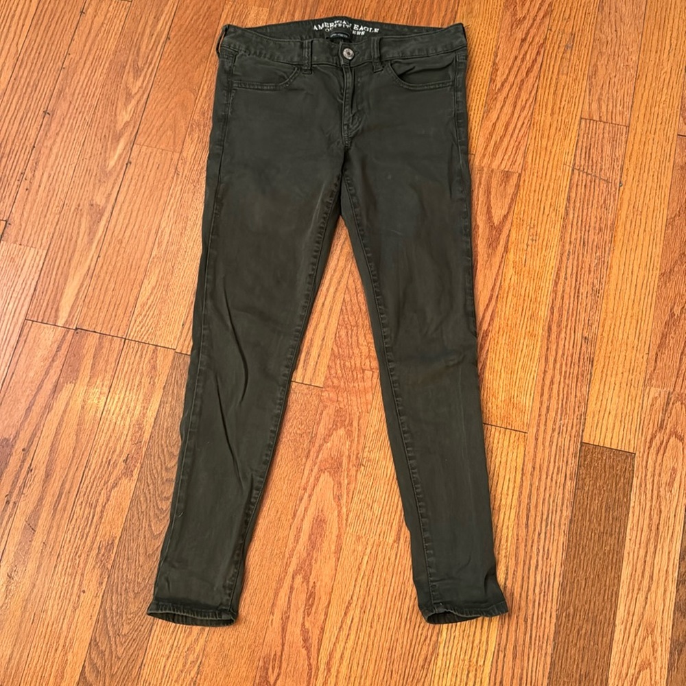 American Eagle Super Stretch Dark Green Jegging Jeans - Size 8